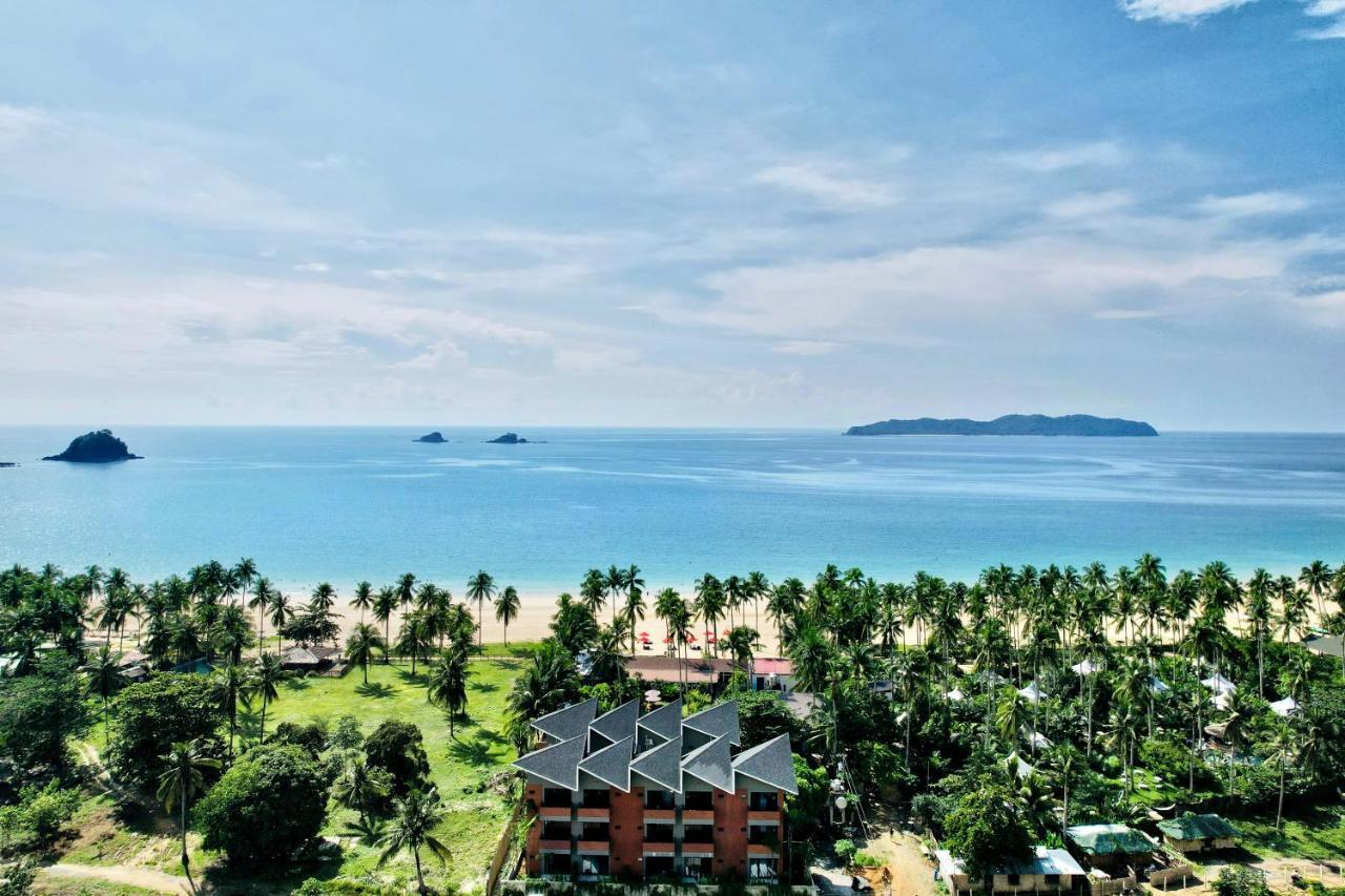 Nacpan Beach Resort Managed By H Hospitality Group Ел Нидо Екстериор снимка